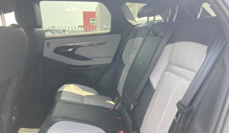 
 Land Rover Range Rover Evoque 2.0d i4 mhev First Edition awd 180cv auto full									