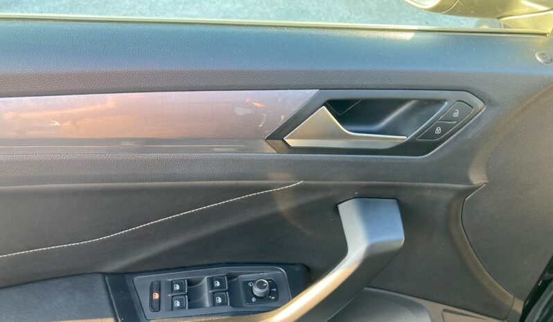 
 Volkswagen T-Roc 2.0 tdi Style 115cv full									