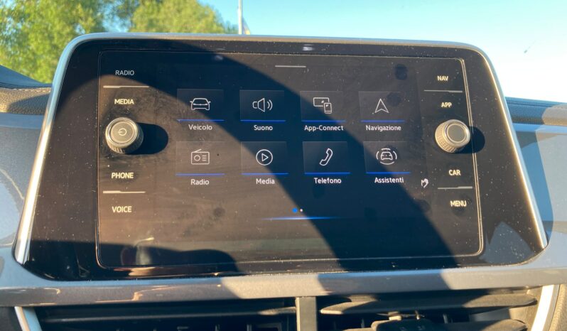 
 Volkswagen T-Roc 2.0 tdi Style 115cv full									