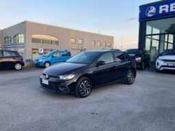 
 Volkswagen Polo 1.0 tsi Life 95cv full									