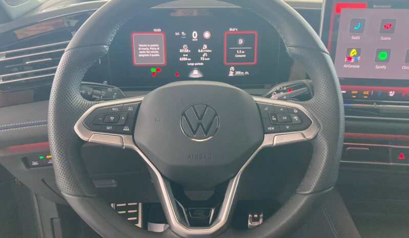 
 Volkswagen Tiguan 2.0 tdi R-Line 4motion 193cv dsg full									
