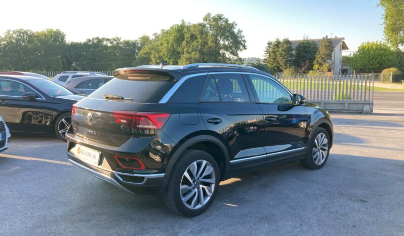 
 Volkswagen T-Roc 2.0 tdi Style 115cv full									
