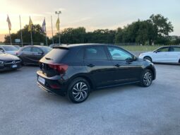
 Volkswagen Polo 1.0 tsi Life 95cv full									