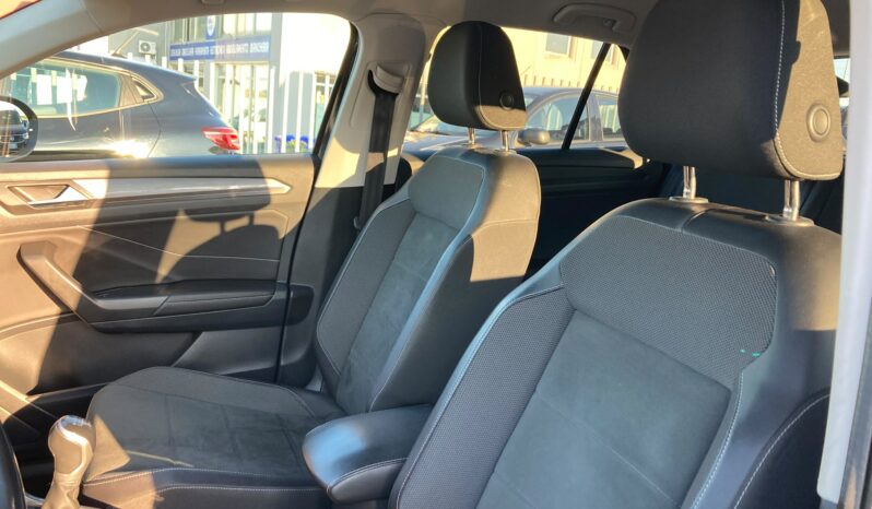 
 Volkswagen T-Roc 2.0 tdi Style 115cv full									