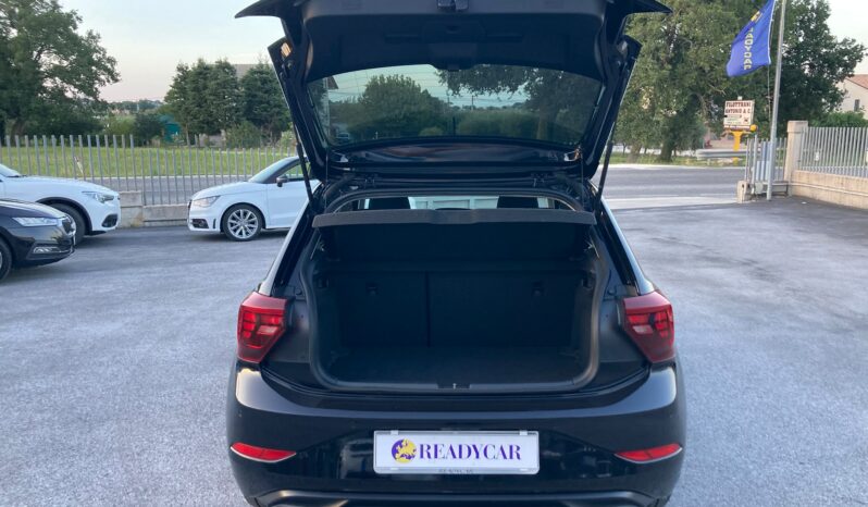 
 Volkswagen Polo 1.0 tsi Life 95cv full									