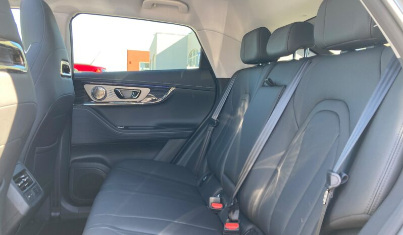 
 Omoda 5 SHS-H 1.5 tgdi hev Premium dht full									