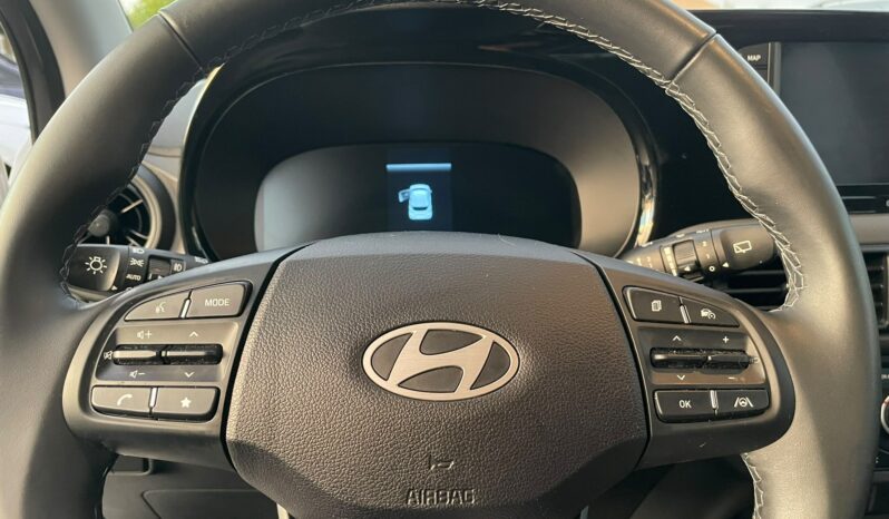 
 Hyundai i10 1.0 mpi Connectline 63cv full									