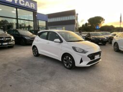 
 Hyundai i10 1.0 mpi Connectline 63cv full									