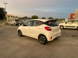 
 Hyundai i10 1.0 mpi Connectline 63cv full									