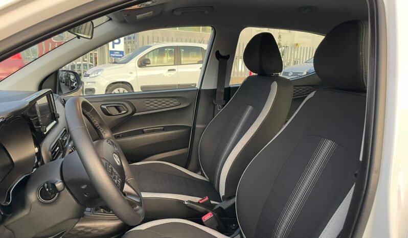 
 Hyundai i10 1.0 mpi Connectline 63cv full									