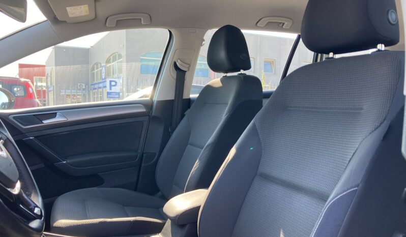 
 Volkswagen Golf Variant 1.4 tgi Comfortline Business full									