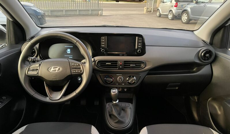 
 Hyundai i10 1.0 mpi Connectline 63cv full									