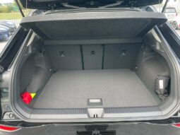 
 Volkswagen T-Roc 1.5 etsi Life 115cv dsg full									
