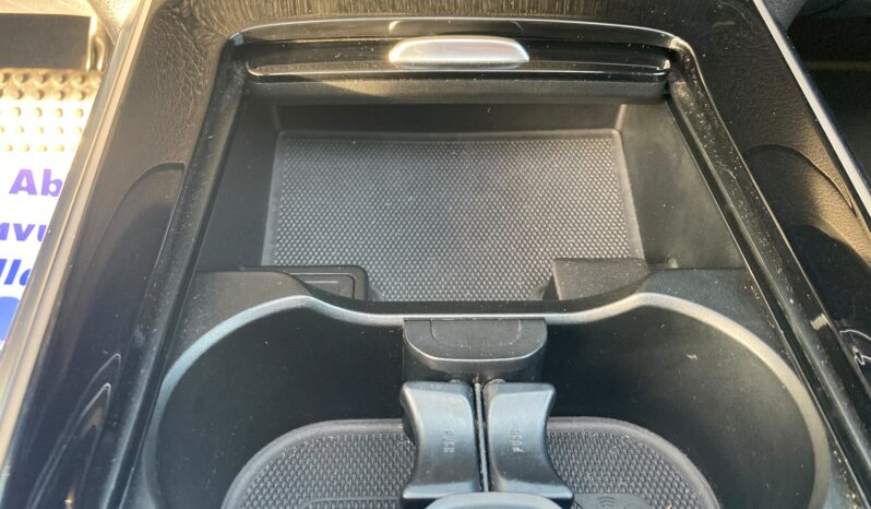 
 Mercedes-Benz GLA 200 d Premium auto full									