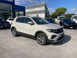 
 Volkswagen T-Cross 1.0 tsi Edition Plus 95cv full									