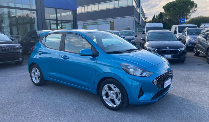 
 Hyundai i10 1.0 Tech econext Gpl full									