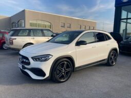 
 Mercedes-Benz GLA 200 d Premium auto full									