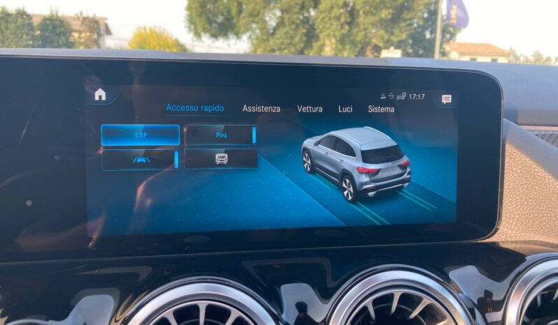 
 Mercedes-Benz GLA 200 d Premium auto full									