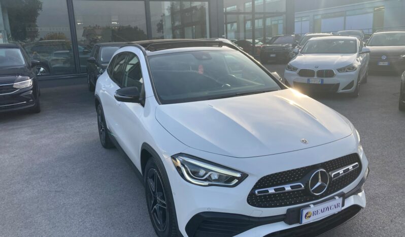 
 Mercedes-Benz GLA 200 d Premium auto full									
