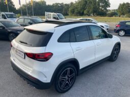 
 Mercedes-Benz GLA 200 d Premium auto full									