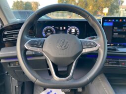 
 Volkswagen Tiguan 2.0 tdi Elegance 150cv dsg full									