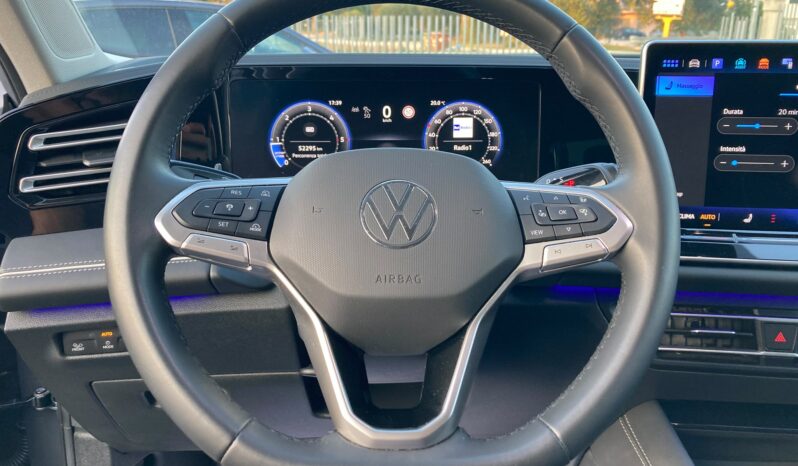 
 Volkswagen Tiguan 2.0 tdi Elegance 150cv dsg full									