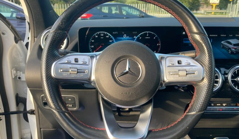 
 Mercedes-Benz GLA 200 d Premium auto full									