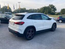 
 Mercedes-Benz GLA 200 d Premium auto full									