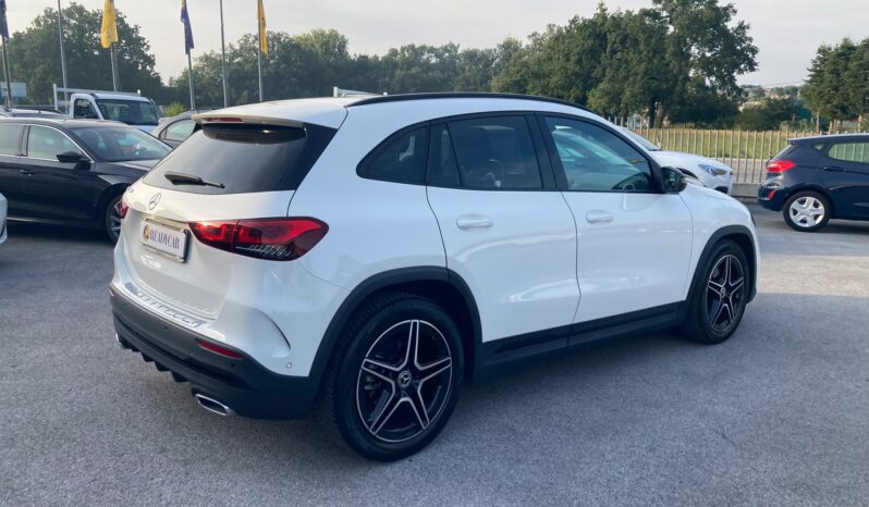 
 Mercedes-Benz GLA 200 d Premium auto full									