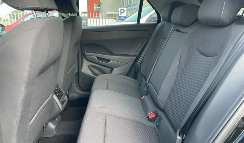 
 Volkswagen T-Roc 1.5 etsi Life 115cv dsg full									