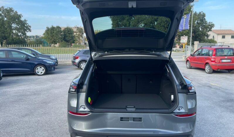 
 Volkswagen T-Roc 1.5 etsi Life 115cv dsg full									